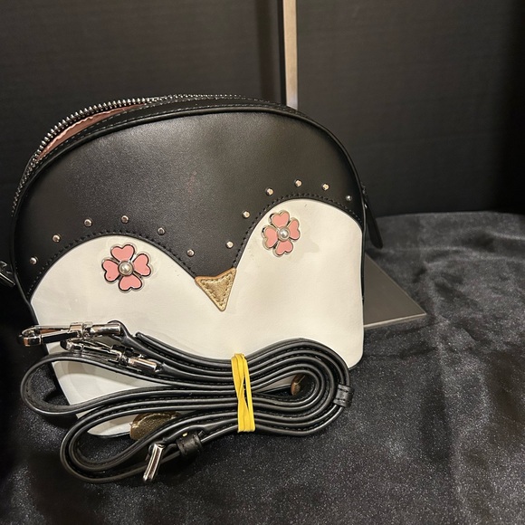 Kate Spade - Women`s Leather `frosty Penguin` Character Crossbody Bag - Picture 2 of 8